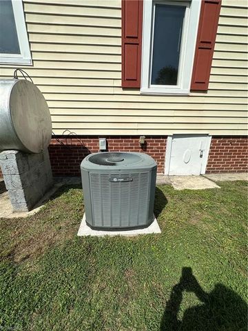 153 Green Street, Mount Airy, NC 27030