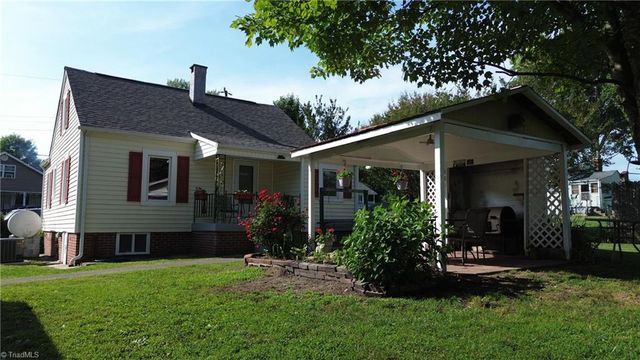 153 Green Street, Mount Airy, NC 27030
