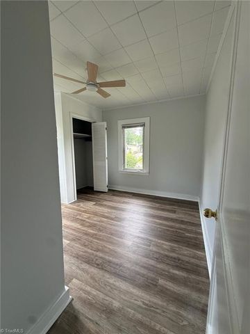153 Green Street, Mount Airy, NC 27030