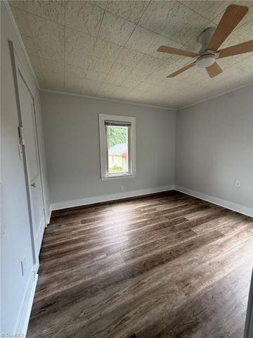 153 Green Street, Mount Airy, NC 27030