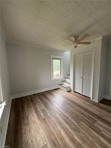 153 Green Street, Mount Airy, NC 27030