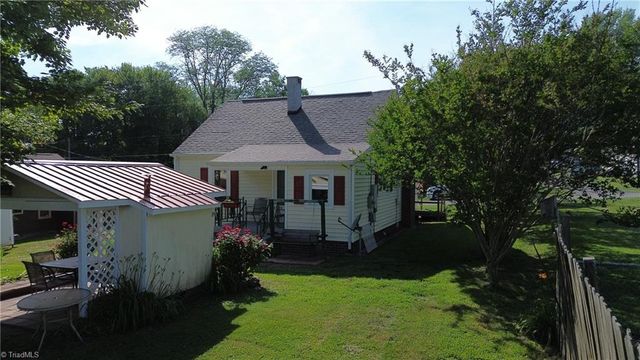 153 Green Street, Mount Airy, NC 27030