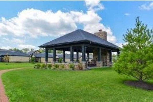 927 Pinnacle Club Drive, Grove City, OH 43123