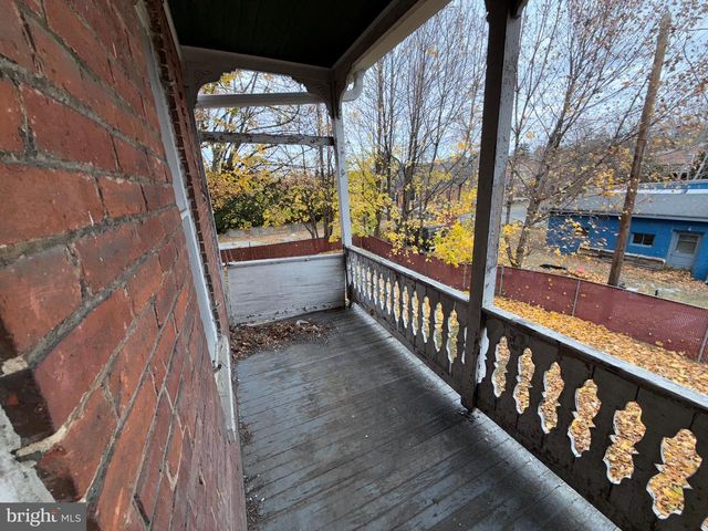 34 CLAYTON AVENUE, Waynesboro, PA 17268