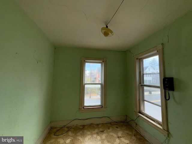 34 CLAYTON AVENUE, Waynesboro, PA 17268