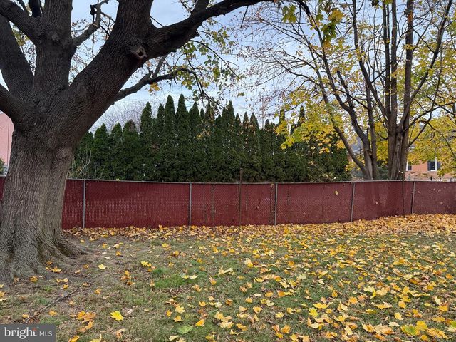 34 CLAYTON AVENUE, Waynesboro, PA 17268