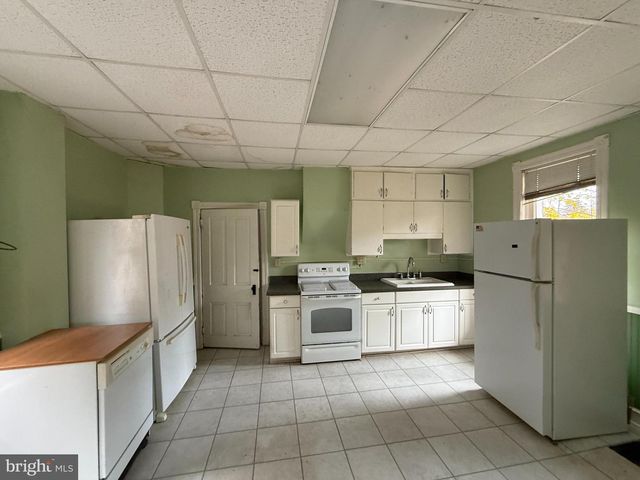 34 CLAYTON AVENUE, Waynesboro, PA 17268