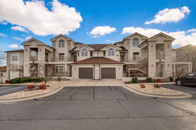 106 Oxford Drive 6-4, Branson, MO 65616