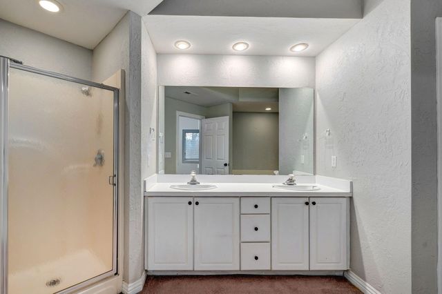 106 Oxford Drive 6-4, Branson, MO 65616