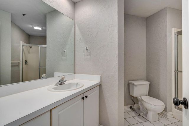 106 Oxford Drive 6-4, Branson, MO 65616