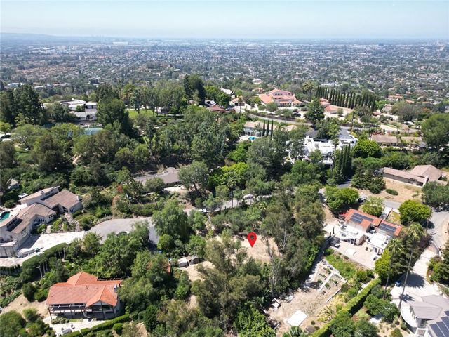 50237210 Skyline View, Santa Ana, CA 92705