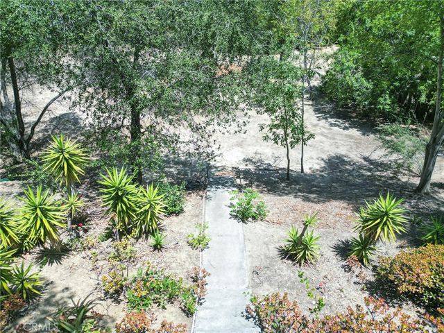 50237210 Skyline View, Santa Ana, CA 92705