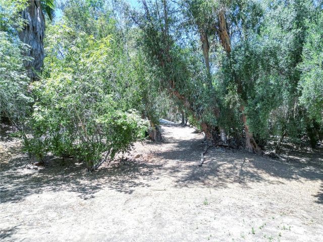 50237210 Skyline View, Santa Ana, CA 92705