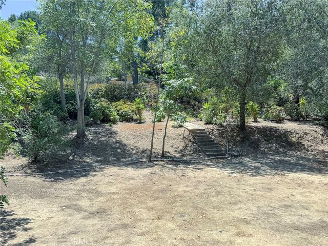 50237210 Skyline View, Santa Ana, CA 92705