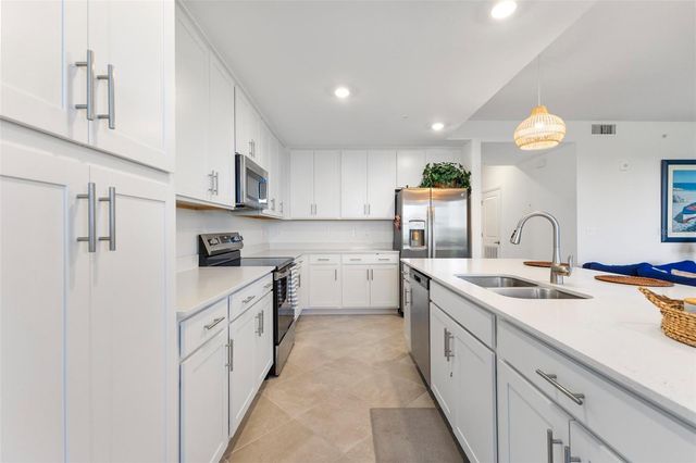 12320 WELLEN GOLF STREET 302, Venice, FL 34293