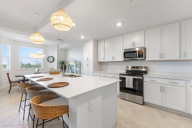 12320 WELLEN GOLF STREET 302, Venice, FL 34293