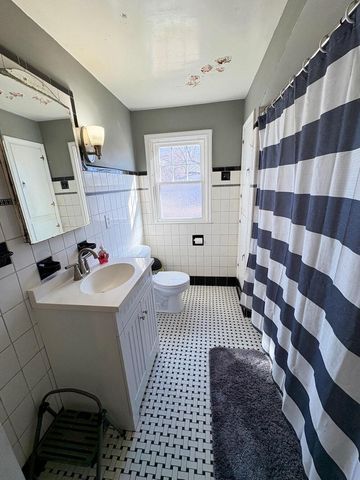 12 E Rockwell STREET, Elkhorn, WI 53121