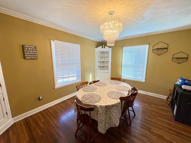 12 E Rockwell STREET, Elkhorn, WI 53121