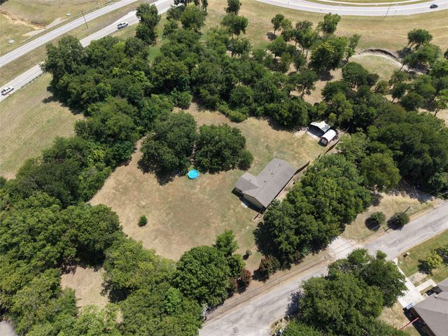 1504 Anthony Street, Mckinney, TX 75069