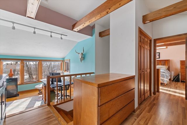 40 Hillcrest Ave, Worcester, MA 01602