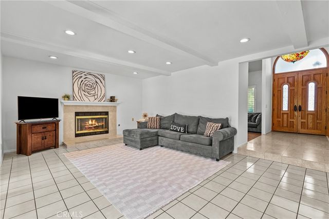 9933 Nevada, Chatsworth, CA 91311