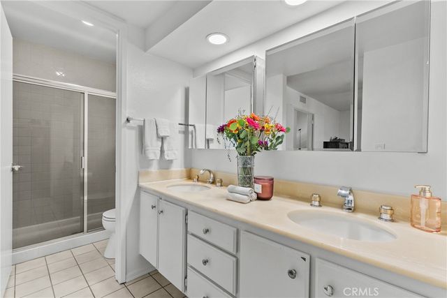 9933 Nevada, Chatsworth, CA 91311
