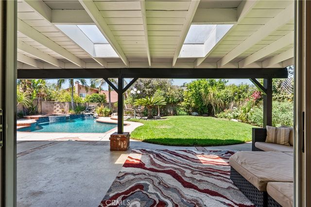 9933 Nevada, Chatsworth, CA 91311