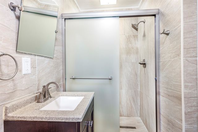 5302 Anchor Cove Circle, Garland, TX 75043