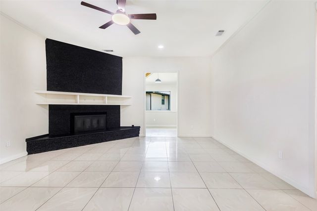 5302 Anchor Cove Circle, Garland, TX 75043