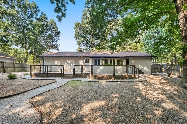 7 Kenilworth Drive, Bella Vista, AR 72714