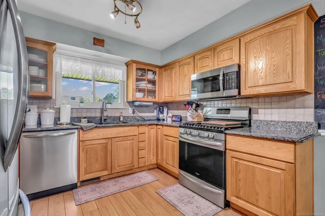 24960 Trombley Street, Harrison Twp, MI 48045