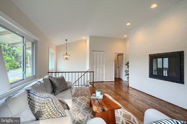 927 CROMWELL BRIDGE RD, Towson, MD 21286