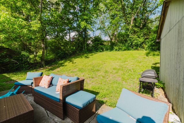 4562 Artelia Dr, Antioch, TN 37013