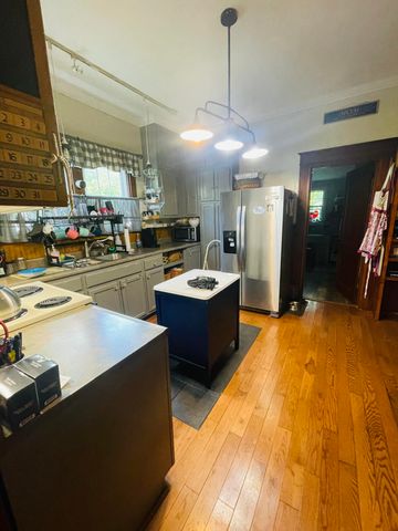 122 Adams Street, Berea, KY 40403