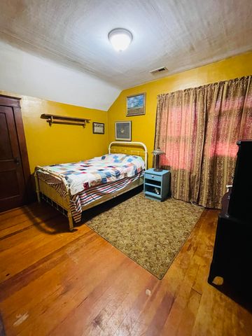 122 Adams Street, Berea, KY 40403