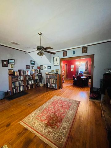 122 Adams Street, Berea, KY 40403