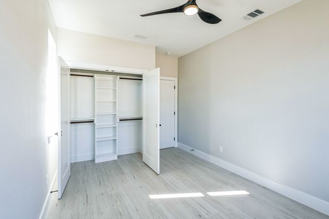 320 Splitrail Drive, Mabank, TX 75143
