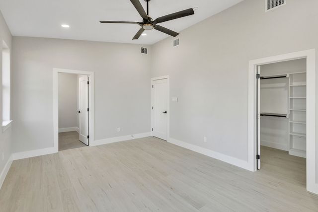 320 Splitrail Drive, Mabank, TX 75143