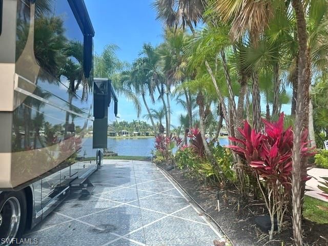 1408 Pearl Lake PT, Naples, FL 34114