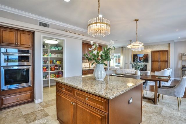 40493 Calle Katerine, Temecula, CA 92591