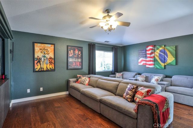 40493 Calle Katerine, Temecula, CA 92591