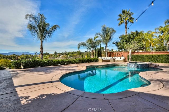 40493 Calle Katerine, Temecula, CA 92591