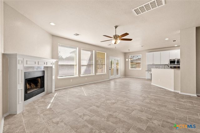 121 E Deer Horn Pass, Harker Heights, TX 76548