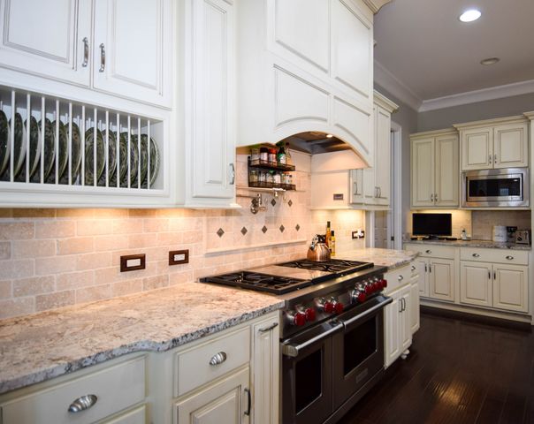 1260 Potter Ln, Gallatin, TN 37066