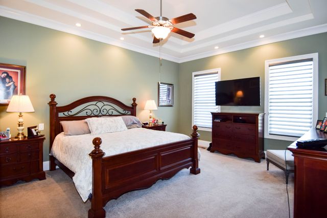 1260 Potter Ln, Gallatin, TN 37066