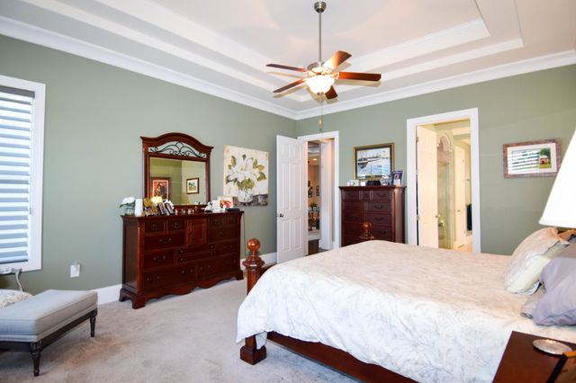 1260 Potter Ln, Gallatin, TN 37066