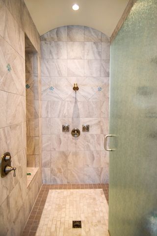 1260 Potter Ln, Gallatin, TN 37066