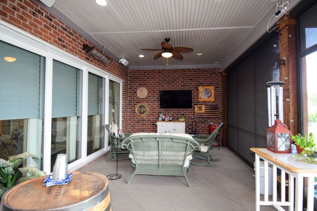 1260 Potter Ln, Gallatin, TN 37066