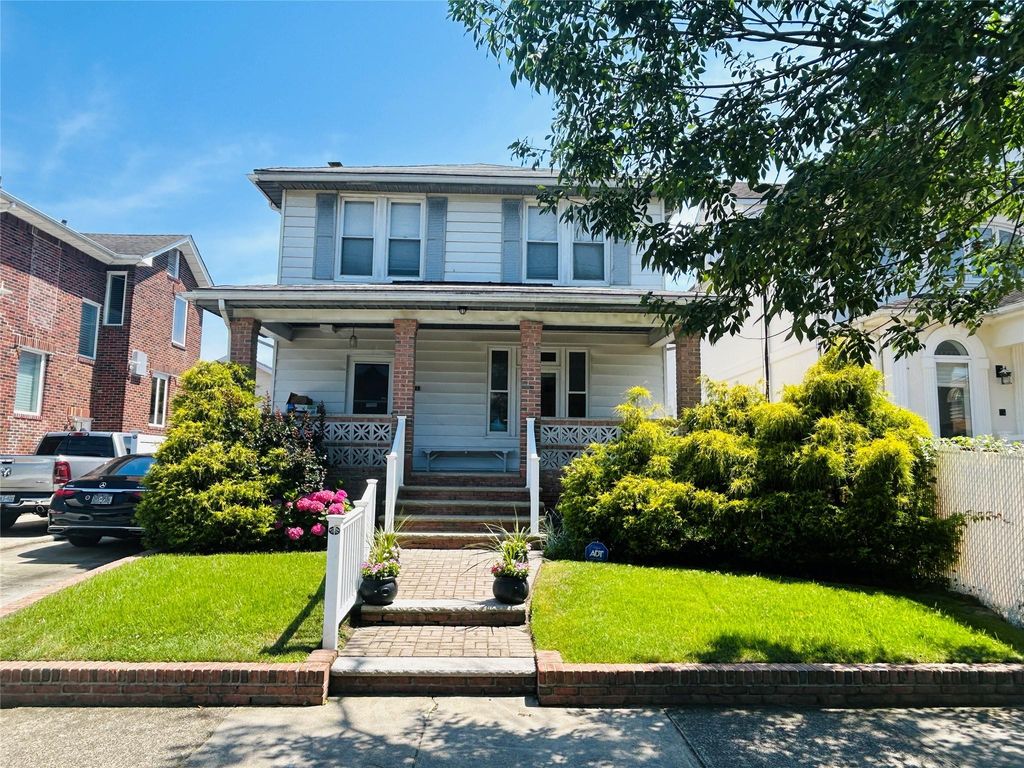 144-11 Newport Avenue, Belle Harbor, NY 11694