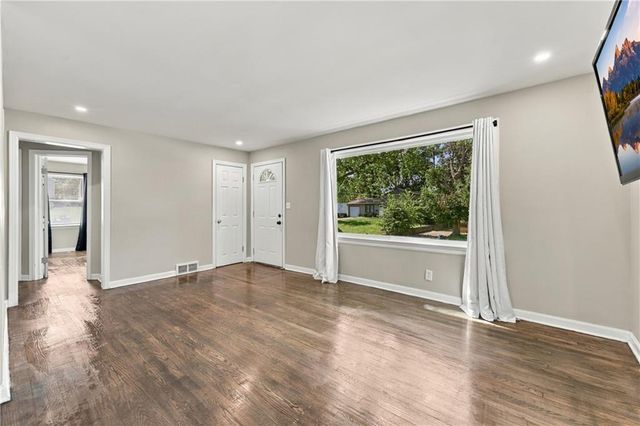 5309 Skiles Avenue, Kansas City, MO 64129